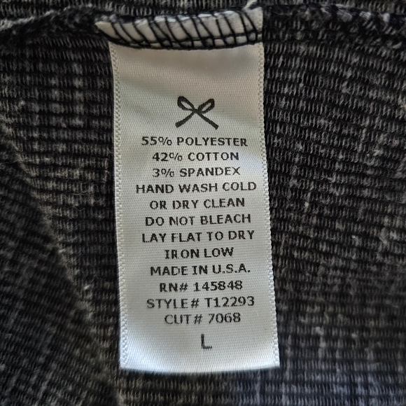 Everly Cold Shoulder Knit Top Womens Size L Grey Ribbed Open Back Slits - Picture 8 of 9